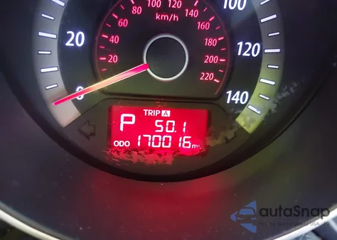 2011 Kia Forte Ex z USA, uszkodzony, nr VIN KNAFU5A25B5442156